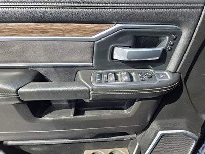 2020 RAM 2500 Laramie Crew Cab 4x4 6'4" Box