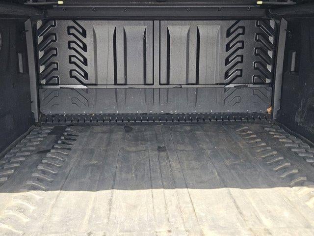 2011 Chevrolet Avalanche LT