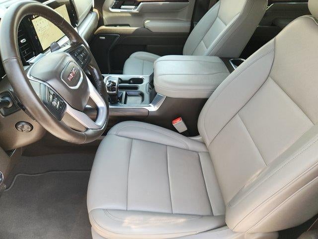 2025 GMC Sierra 1500 SLT - Photo 14