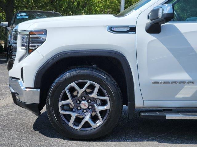 2025 GMC Sierra 1500 SLT - Photo 9