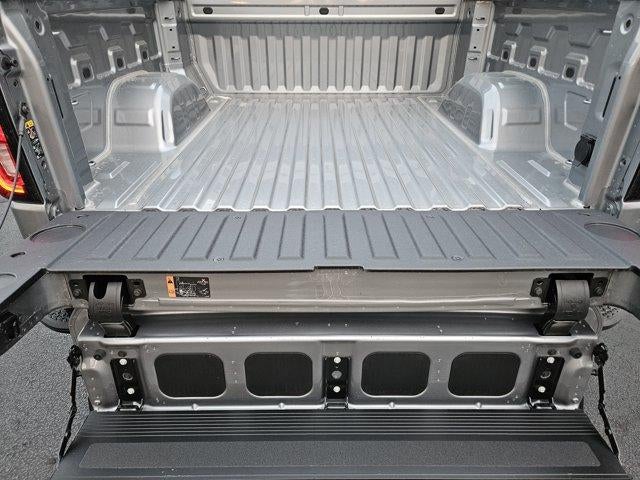 2026 GMC Sierra 1500 SLT - Photo 21
