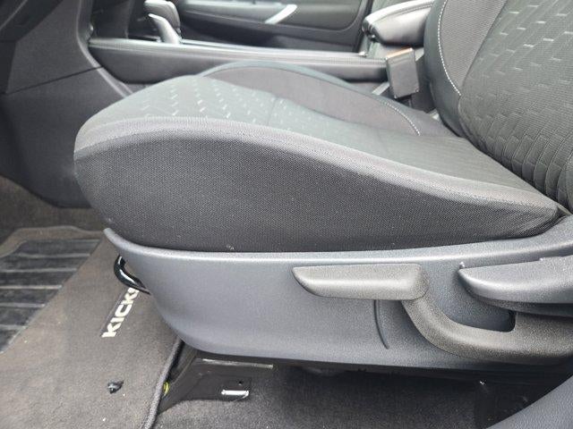 2024 Nissan Kicks SV Xtronic CVT