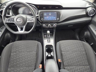 2024 Nissan Kicks SV Xtronic CVT
