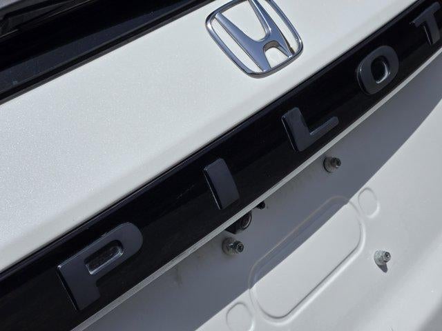 2023 Honda Pilot LX