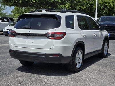 2023 Honda Pilot LX