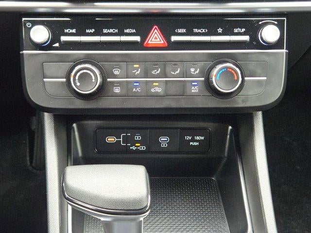 2025 Hyundai Santa Cruz SE