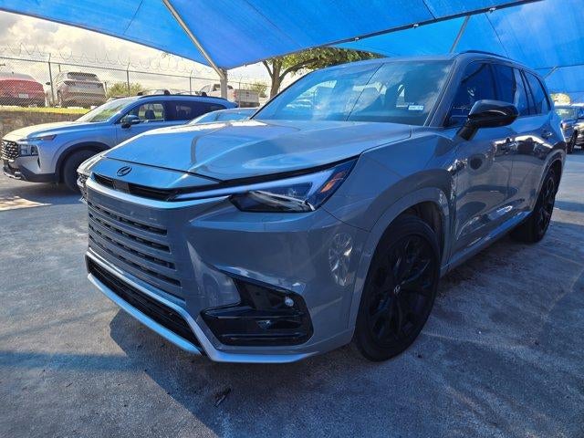 2025 Lexus TX 350 F SPORT Handling