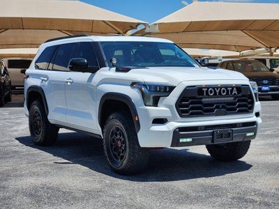 2023 Toyota Sequoia SR5