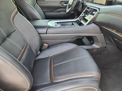2025 Nissan Armada SL 2WD