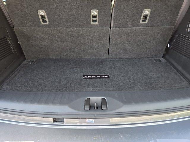 2025 Nissan Armada SL 2WD